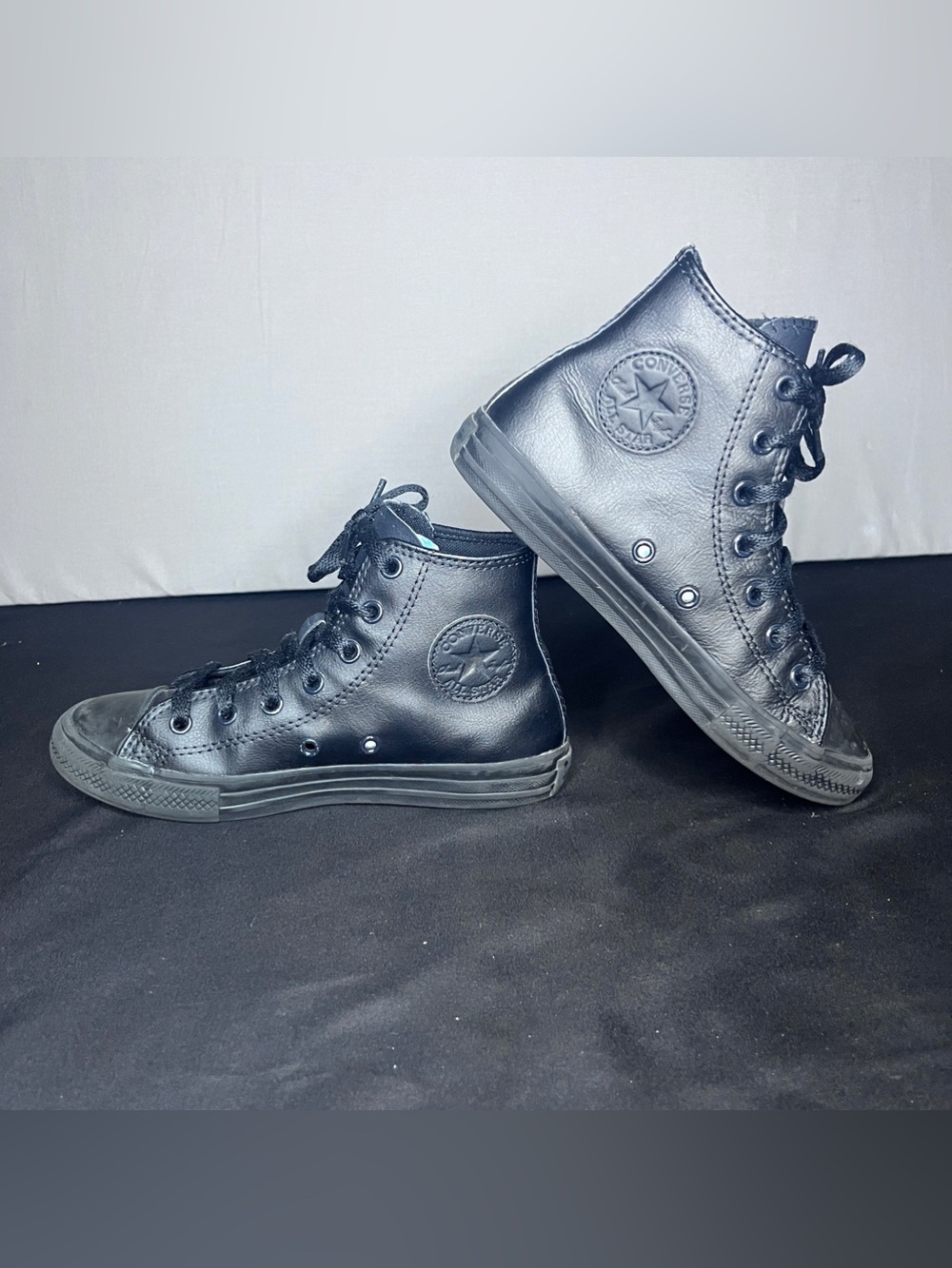 Converse Chuck Taylor All Star Black Leather High Top sneakers Size